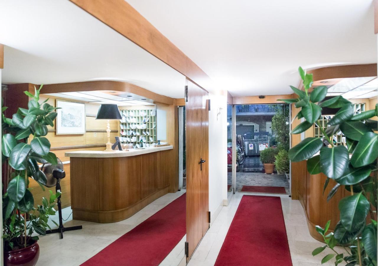 Rent In Rome Archimede Рим Екстер'єр фото